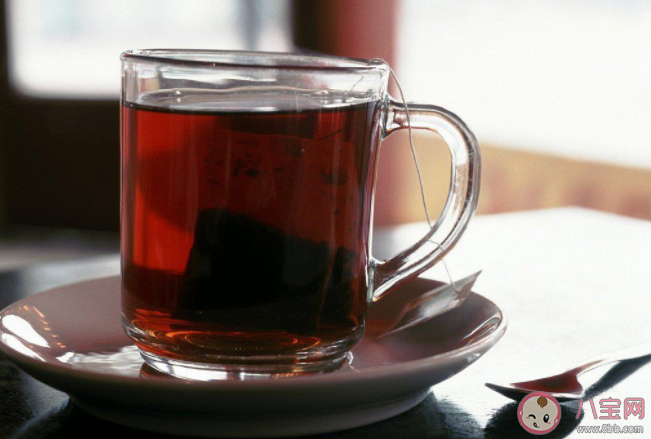 老人长期喝浓茶致重度贫血 长期喝浓茶有什么危害