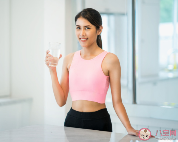 健身过程中可以喝水吗 健身运动喝什么对身体好