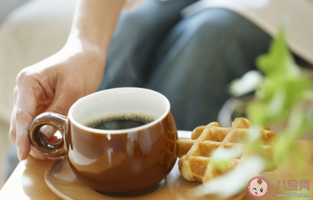 喝完咖啡后感觉尿频是怎么回事 咖啡可以治疗便秘吗