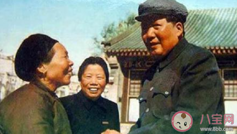 纪念毛泽东同志逝世45周年文案说说 纪念一代伟人毛泽东的句子