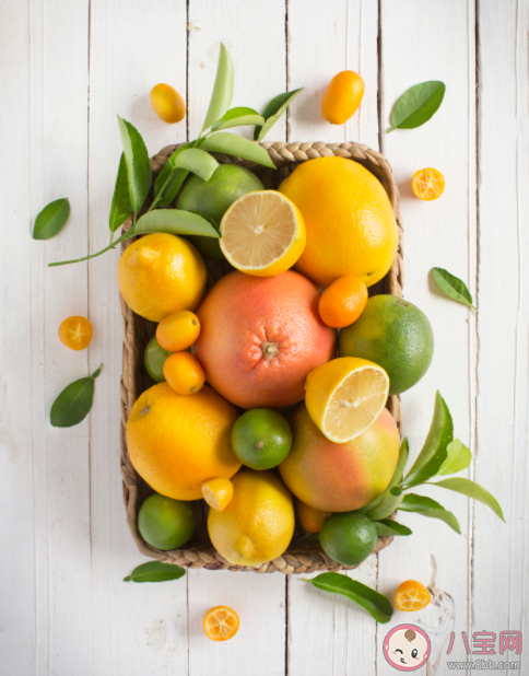 水果代餐减肥有用吗 吃水果减肥的正确方式是什么 
