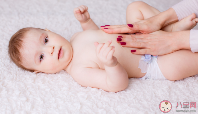 宝宝慢性腹泻需要使用抗生素吗 宝宝腹泻时该不该禁食