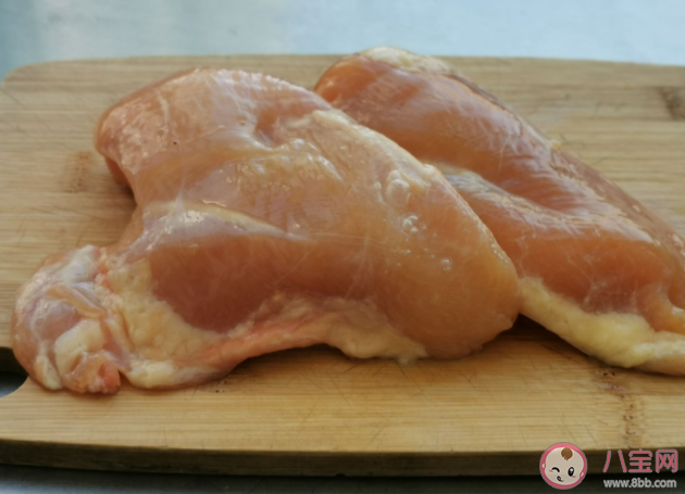 健身为什么要吃鸡胸肉 鸡胸肉长期吃好吗