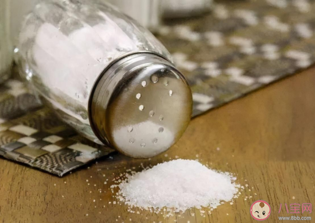 为什么吃盐会升高血压 10条控盐小妙招
