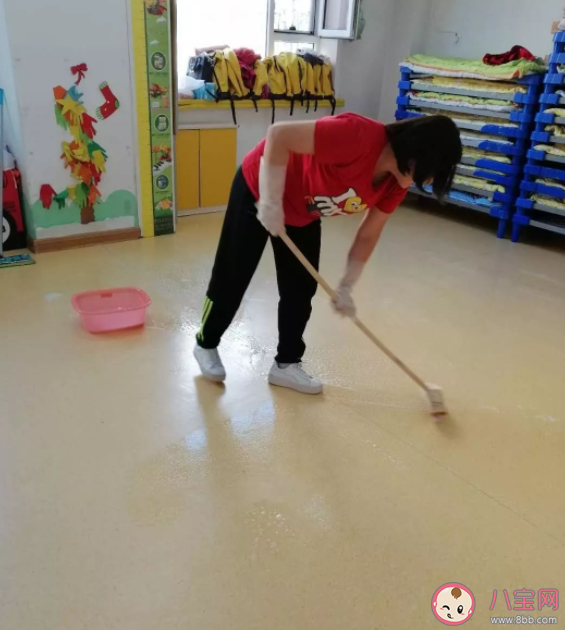 教室卫生该由谁来打扫 劳动是孩子成长的必修课