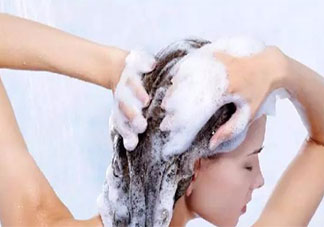 冬天需要多久洗一次澡 冬天能频繁洗澡吗