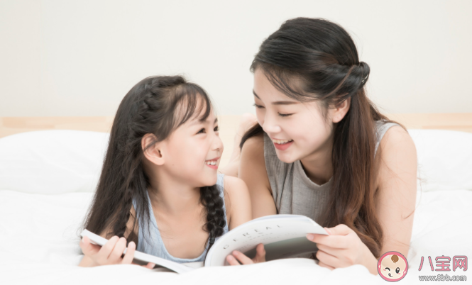 家长能拿着平板电脑给孩子读电子书吗 如何实现高质量阅读