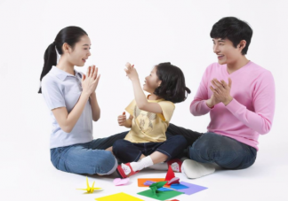 陪宝宝玩耍怎样做最好 如何保护好孩子的专注力