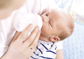 0-12月龄孩子母乳喂养要点 奶粉和母乳喂养差别体现在哪里