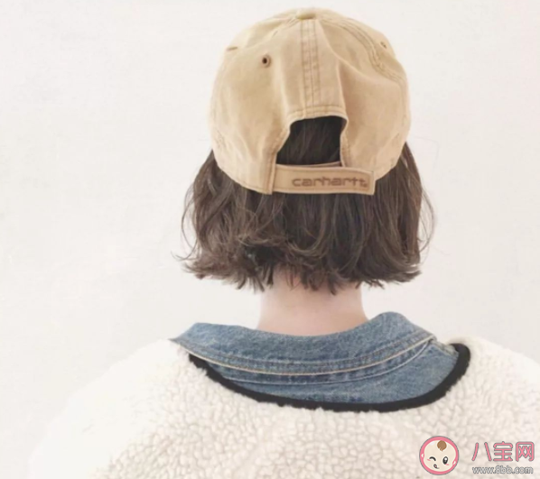 戴帽子|戴帽子太久会加重掉发吗 如何减少戴帽子引起的头皮伤害