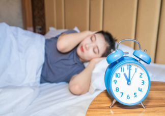 早睡为什么这么难 如何克服早睡难的问题