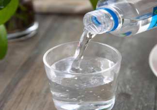 喝苏打水能预防痛风吗 痛风和尿酸有什么关系