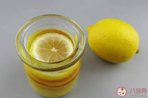 喝柠檬水能减肥吗 ​柠檬水对健康的好处