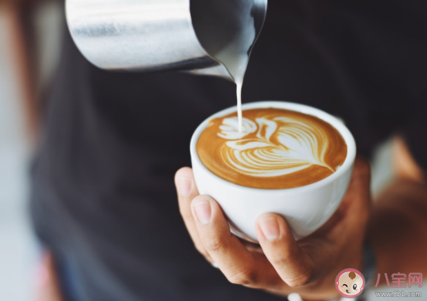 研究称喝咖啡会导致冲动消费 喝咖啡后为什么更容易消费