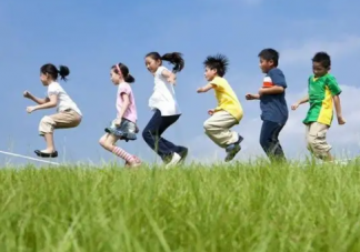 运动能给孩子带来多大改变 适合不同年龄段宝宝的运动盘点