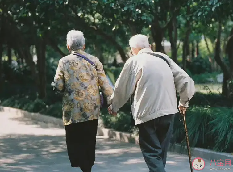 人到中老年还能遇到真爱吗 如何看待中老年人的爱情