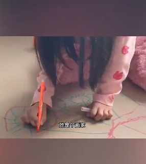 爸爸抄袭4岁女儿涂鸦作品走红 如何提高孩子绘画能力