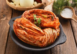 征战世界杯韩国队带了200公斤泡菜 为什么韩国人这么喜欢吃泡菜