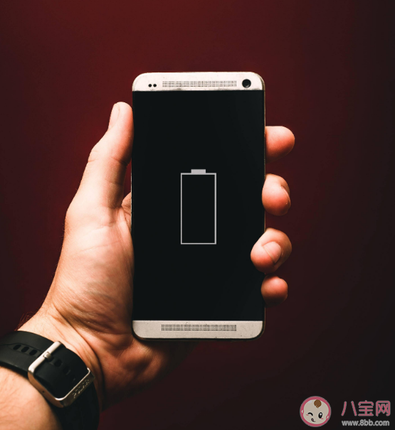 电池|更换电池会提升手机的体验感吗 手机电池更换有必要吗