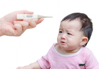 儿童出现发热咳嗽怎么办 儿童感染后日常护理需注意什么