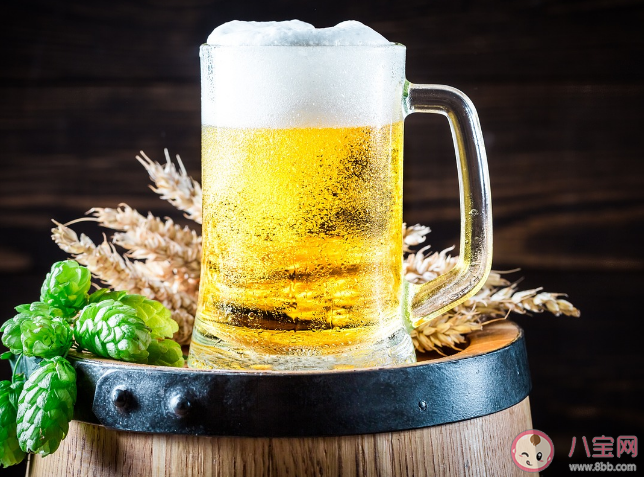 啤酒含多菌灵会致癌吗 每天喝一瓶啤酒后果会怎样