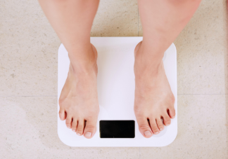 体重是衡量肥胖的唯一标准吗 胖人更容易懒吗