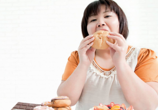肥胖会损伤大脑饱腹感知能力吗 胖人不容易吃饱吗