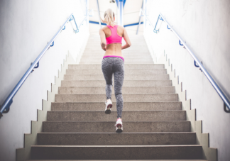 每天爬楼梯能降低心脏病风险吗 为什么爬楼梯有这么多好处