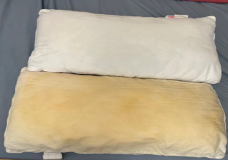 为什么男人睡的枕头容易黄 枕头变黄了该怎么清洗
