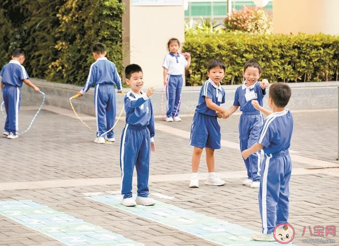 深圳小学初中明年起每天1节体育课 体育课到底重不重要