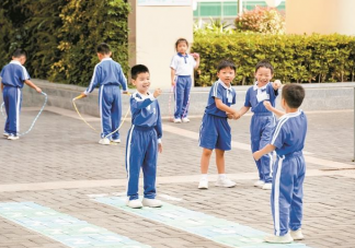 深圳小学初中明年起每天1节体育课 体育课到底重不重要