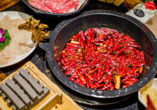 吃辣火锅为啥容易拉肚子 火锅里的东西都啥时候熟