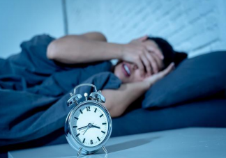 睡眠不足会引发全身炎症风暴吗 到底几点睡不算熬夜